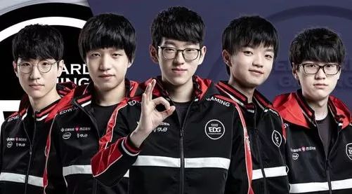 运会拔河比 运会拔河比